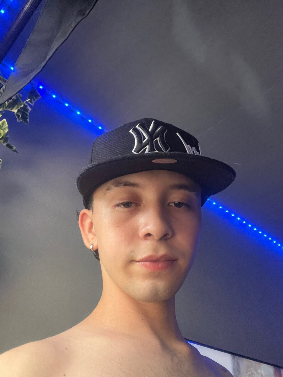 Juanceballosd17 (@juanceballosd17), OnlyFans creator