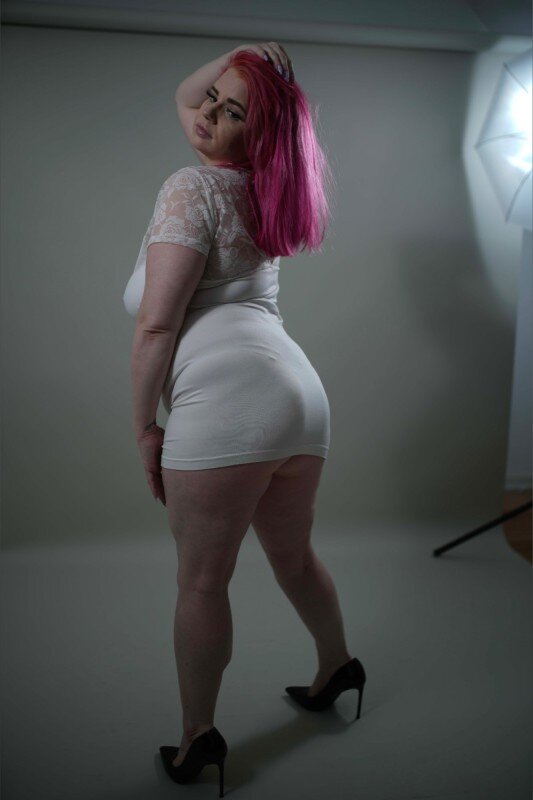 Finally (@juiceejodee), OnlyFans creator