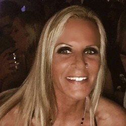 Juicyjuggs (@juicy_juggs), OnlyFans creator
