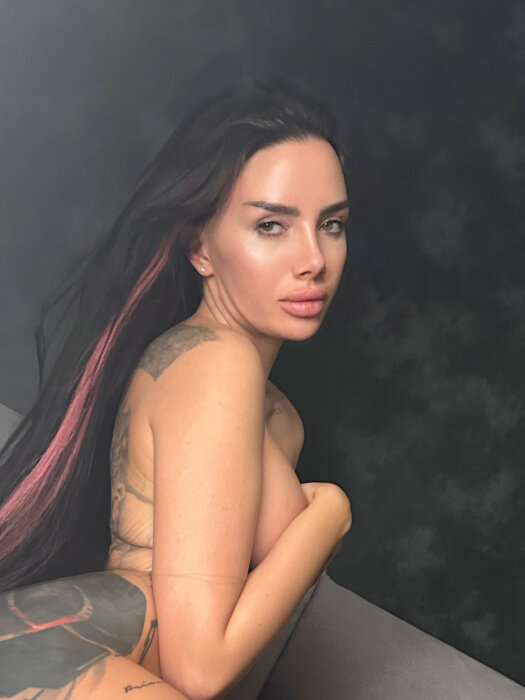 Maria (@juicydream69), OnlyFans creator
