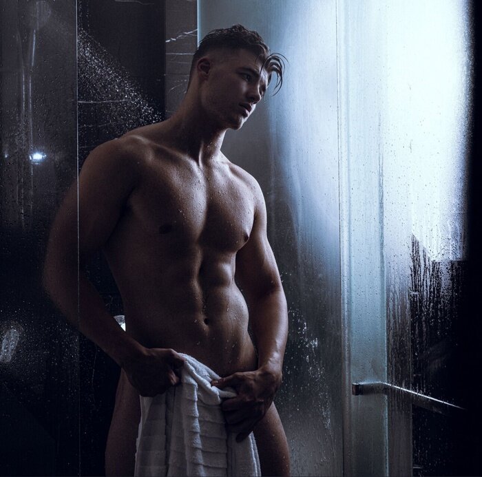 Juicygreg (@juicygreg), OnlyFans creator