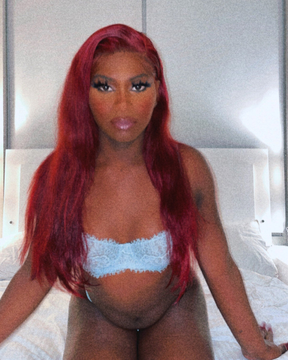 Juicythedoll1 (@juicythedoll1), OnlyFans creator