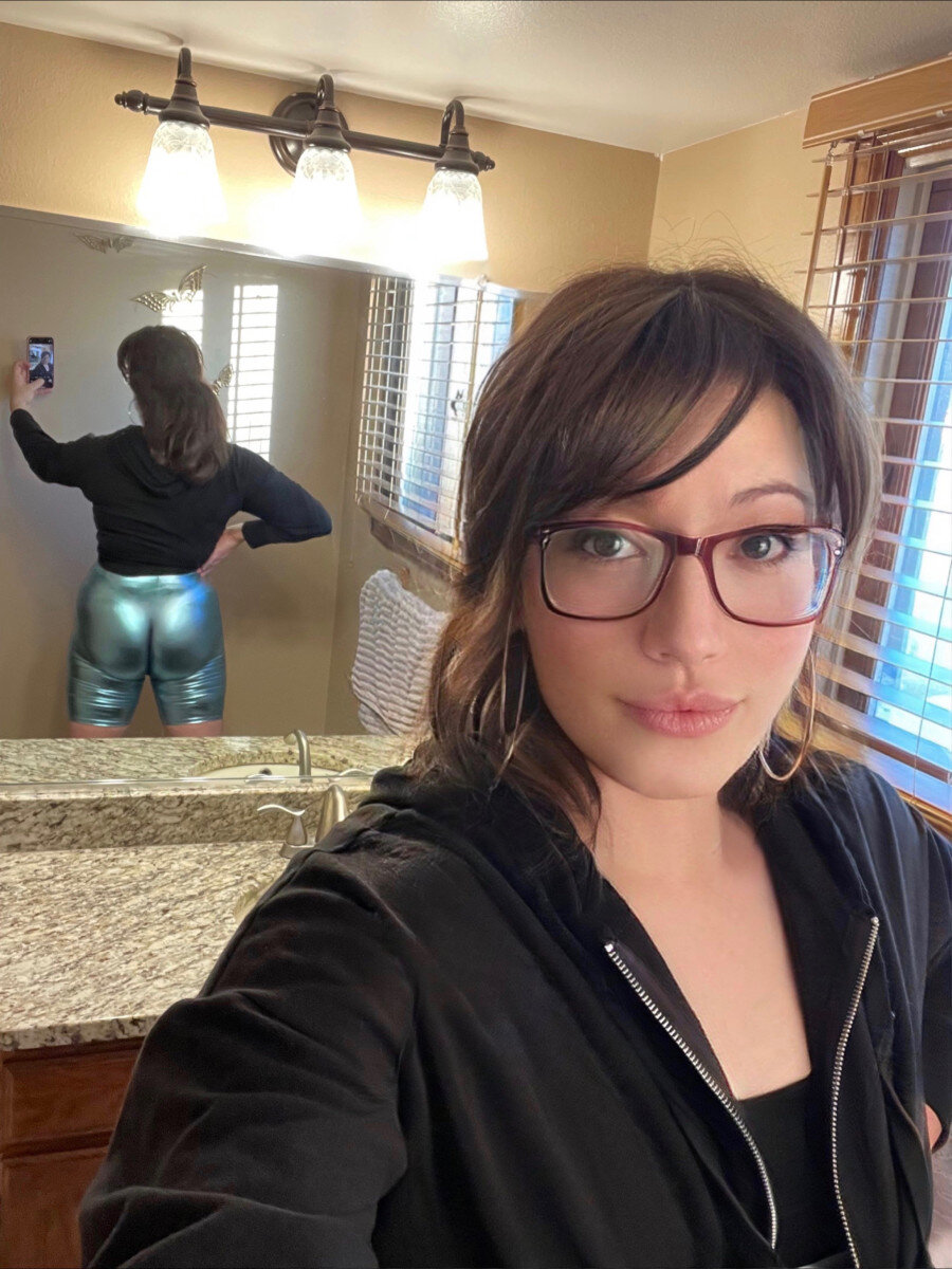 Juicyvanillats (@juicyvanillats), OnlyFans creator