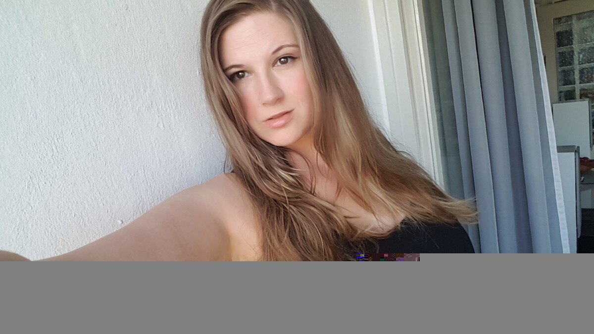 Juliajonesrocks (@julia-jones-rocks), OnlyFans creator