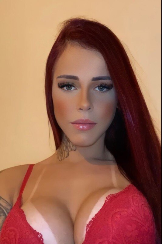 Julialatronico (@julialatronico), OnlyFans creator