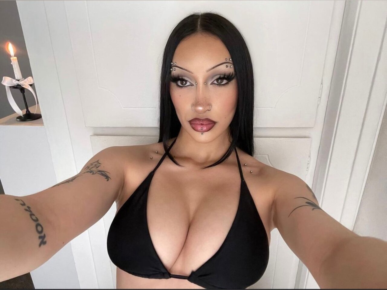 Julzthefools (@julzthefools), OnlyFans creator