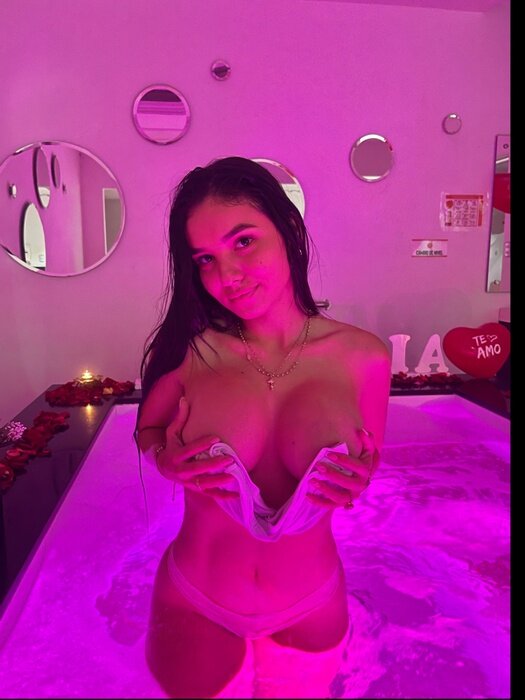 Jurley01 (@jurley01), OnlyFans creator