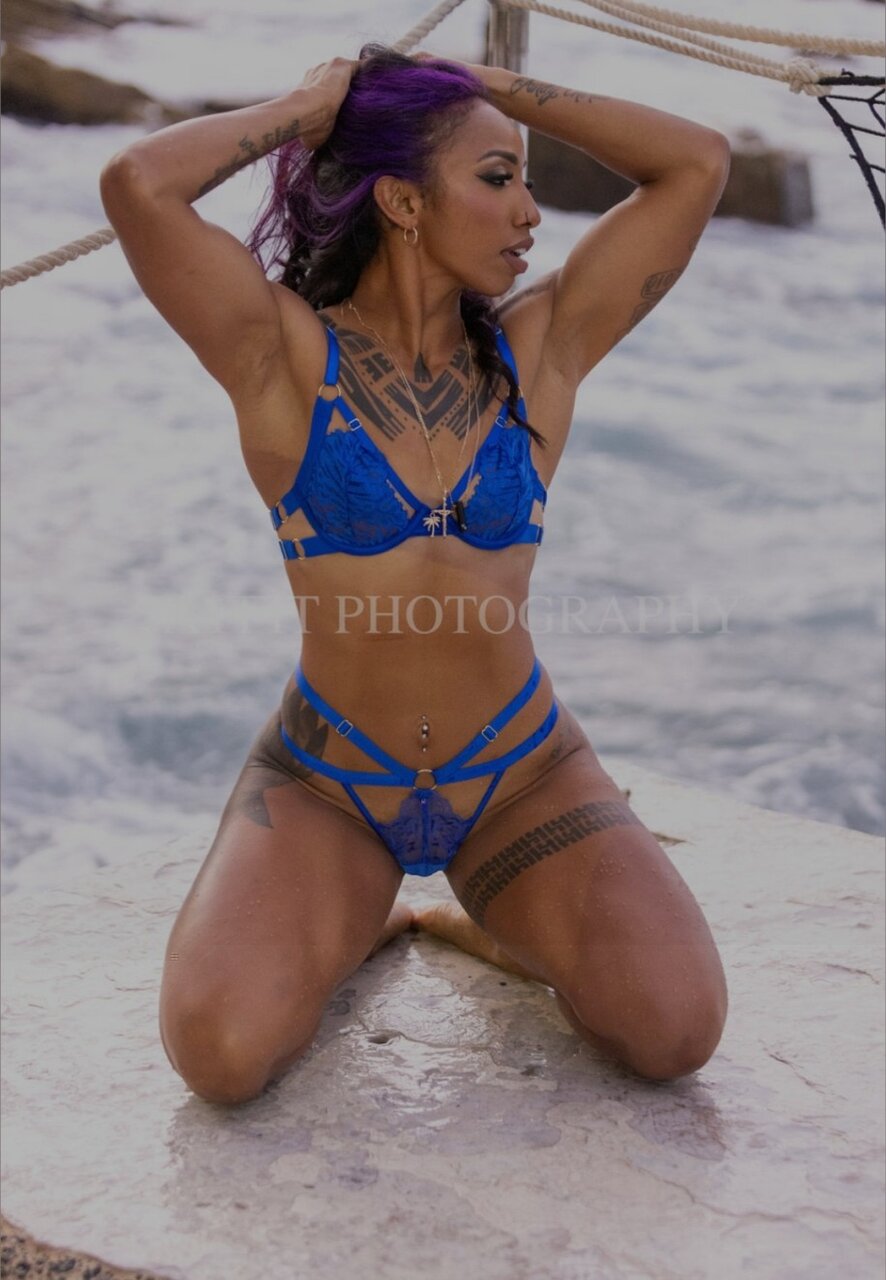 Jwowwwfit (@jwowww_fit), OnlyFans creator
