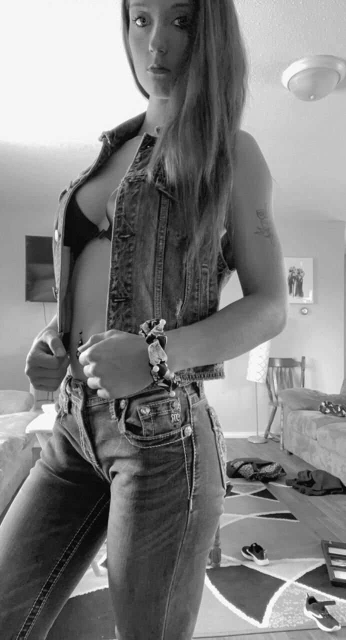 K0b0340 (@k0b0340), OnlyFans creator