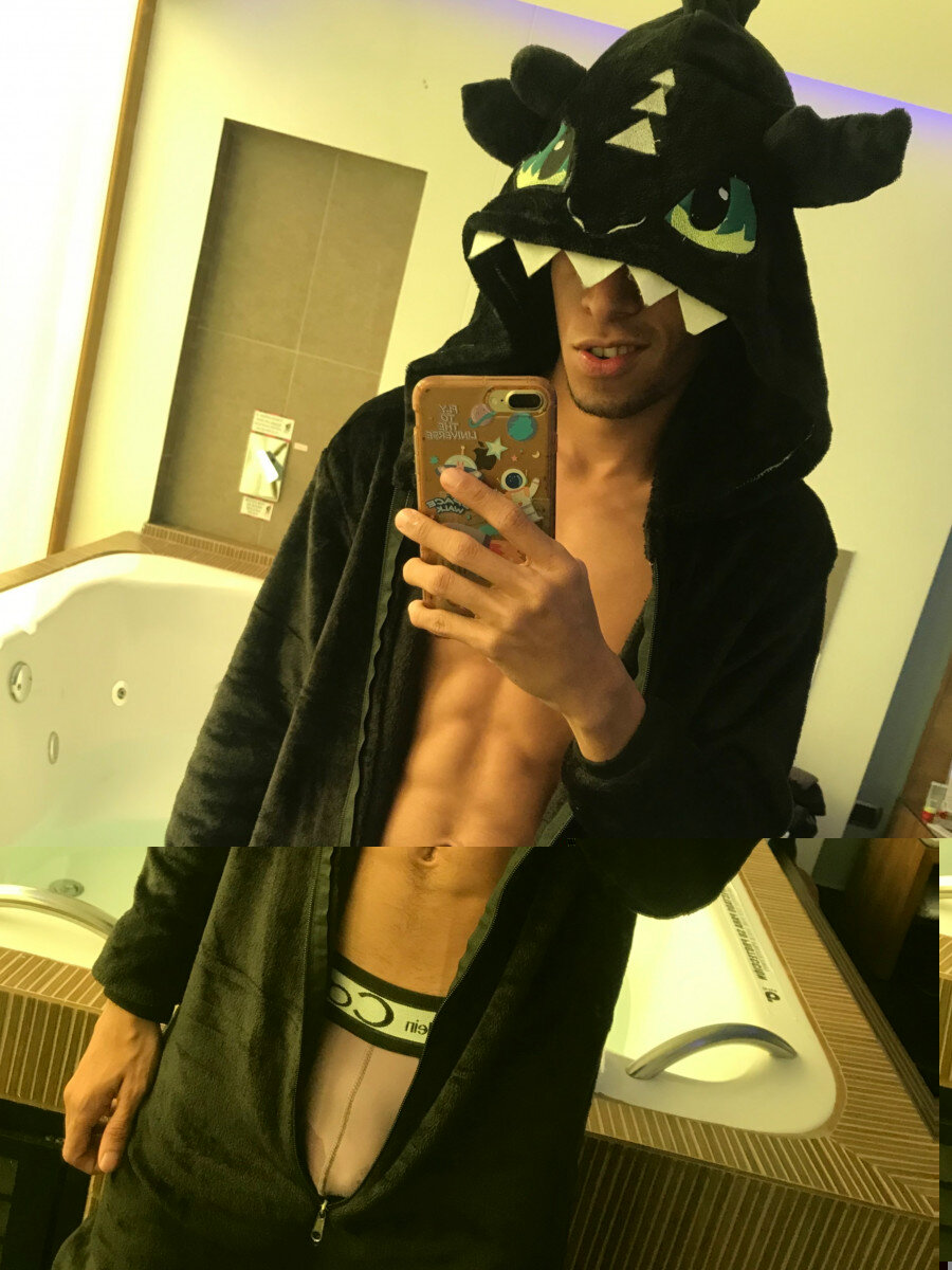 Kahinrr (@kahinrr), OnlyFans creator