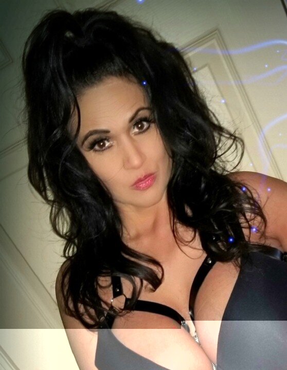 Kailanikaivids (@kailanikai-vids), OnlyFans creator
