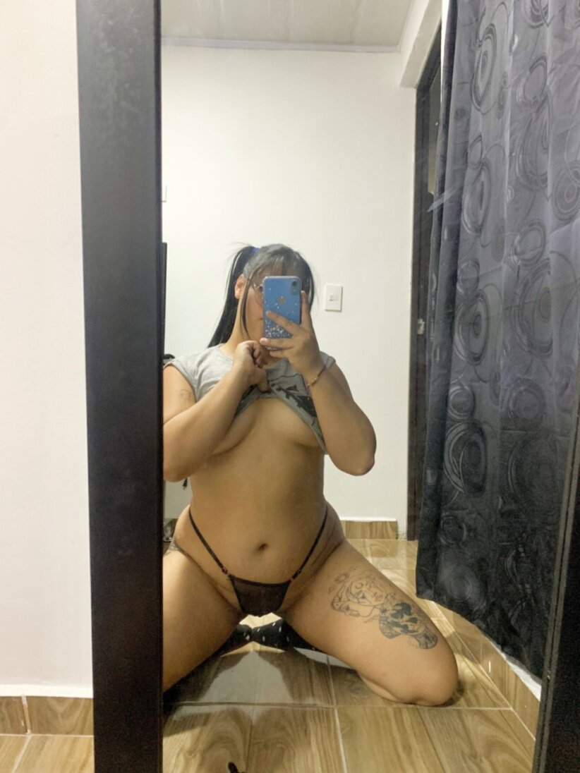 Kalalain (@kalalain), OnlyFans creator