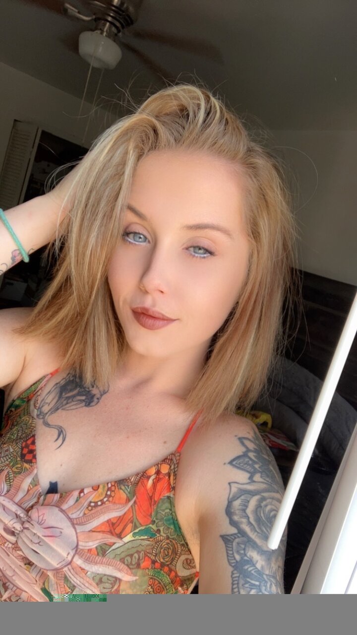 Kalibaby69 (@kalibaby69), OnlyFans creator