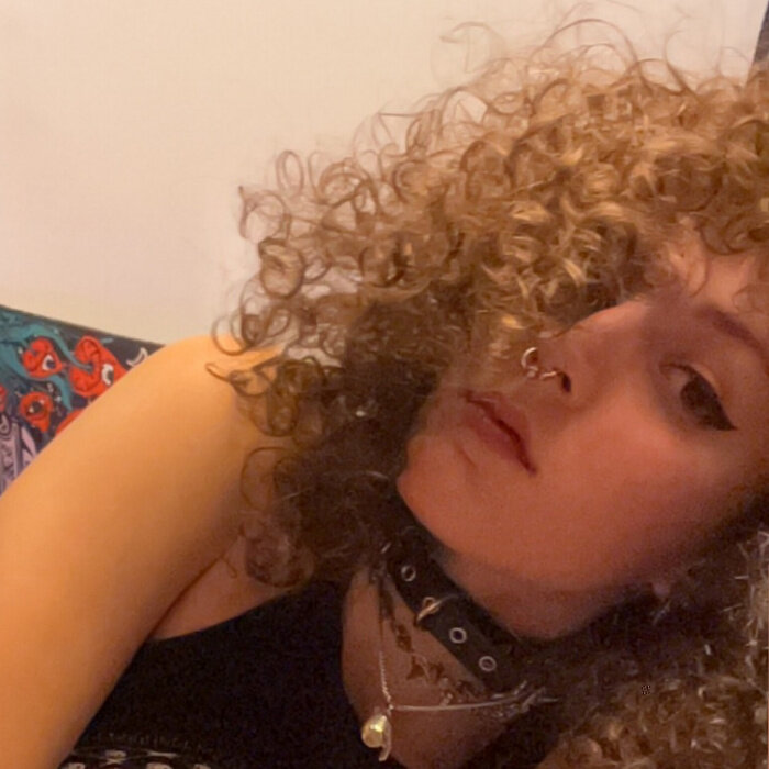 Kalivioletx (@kalivioletx), OnlyFans creator