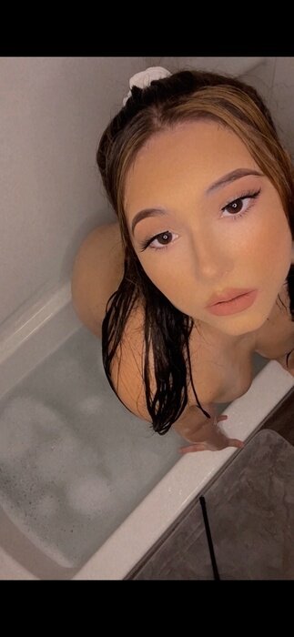 Kamgomez (@kamgomez), OnlyFans creator