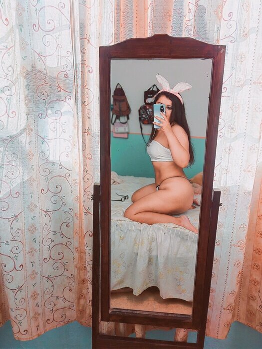 Kandra18 (@kandra_18), OnlyFans creator