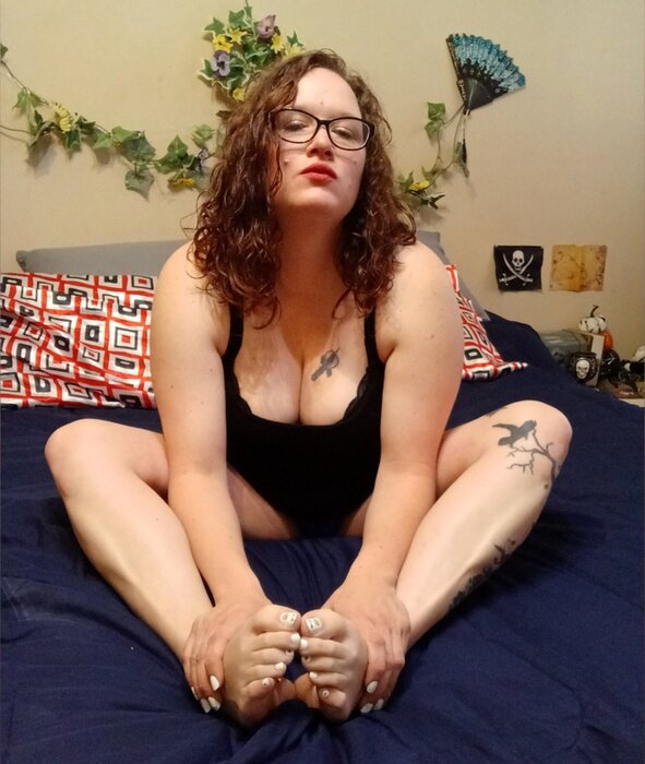 Kara (@karadeviline), OnlyFans creator