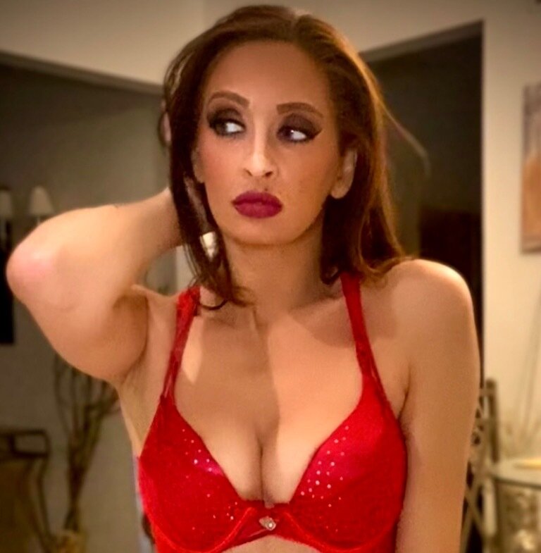 Karenmpierson (@karenmpierson), OnlyFans creator