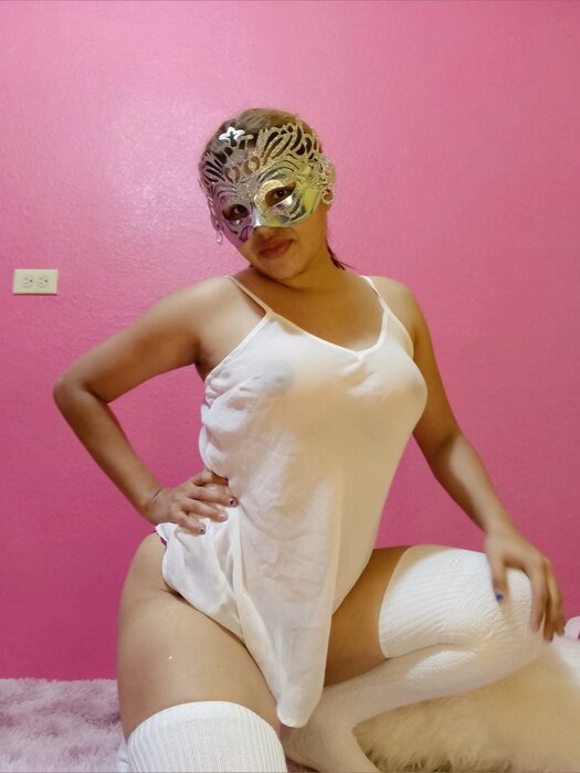 Karimecabrera (@karimecabrera), OnlyFans creator