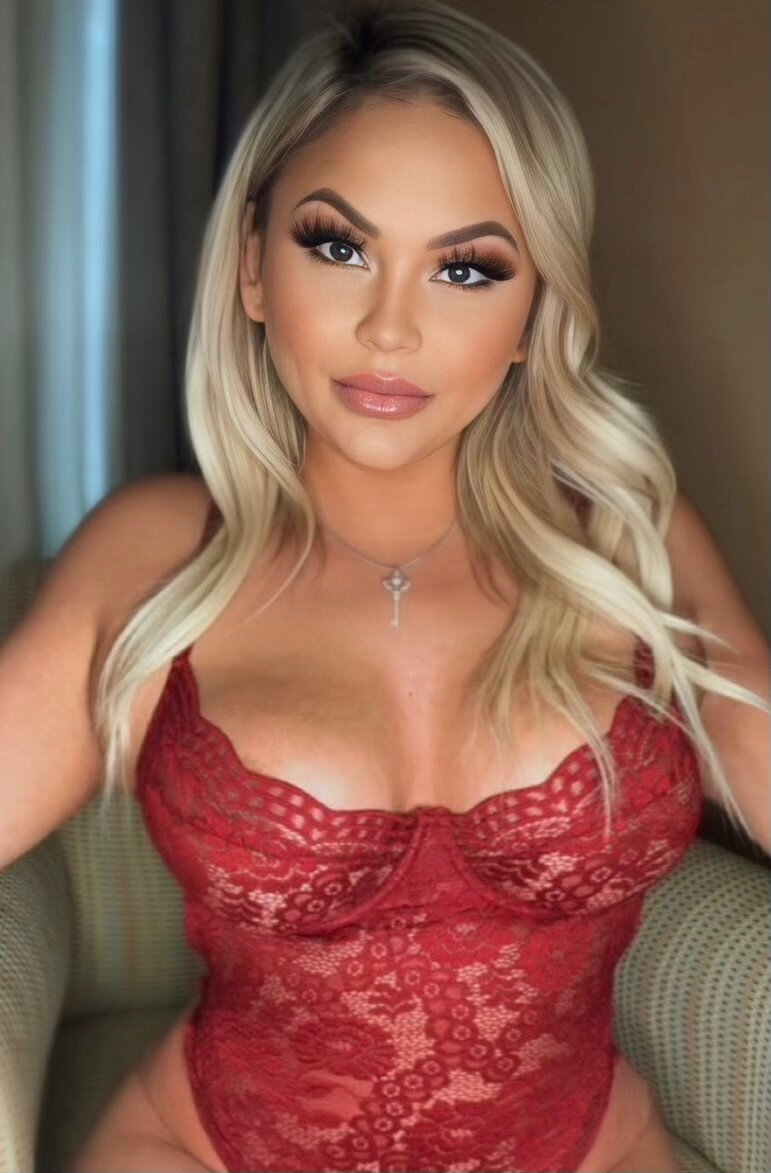 Karleerose1 (@karleerose1), OnlyFans creator