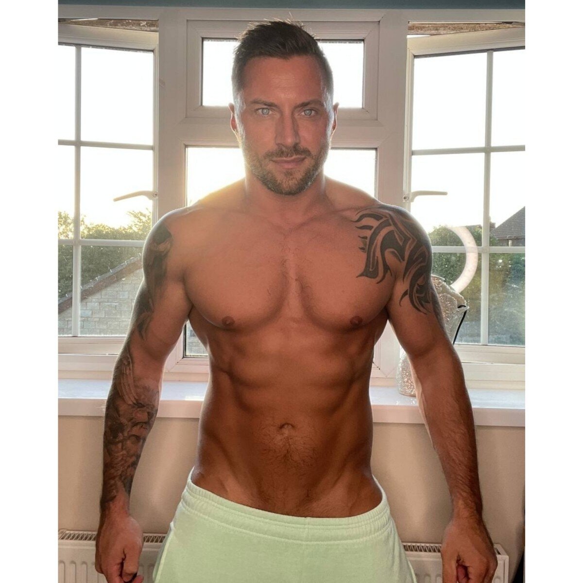 Karljstripped (@karlj_stripped), OnlyFans creator