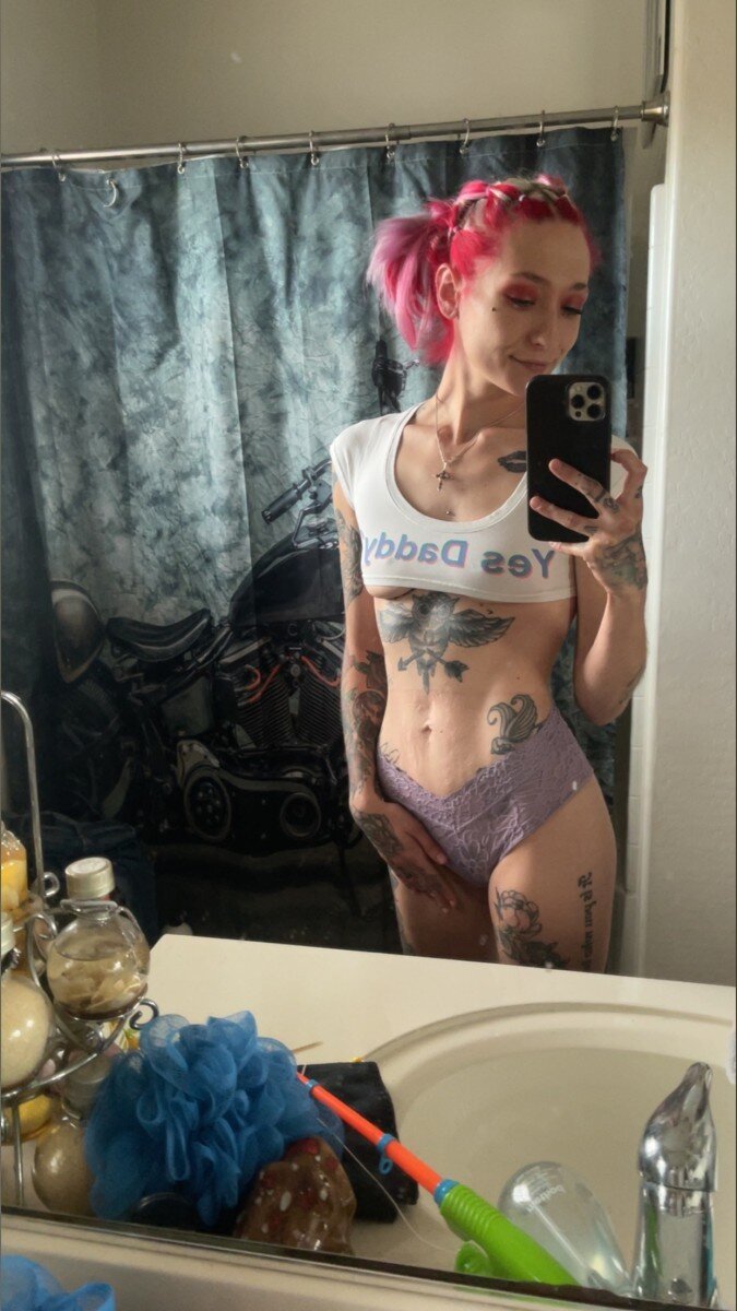 Karlymitchell (@karlymitchell), OnlyFans creator