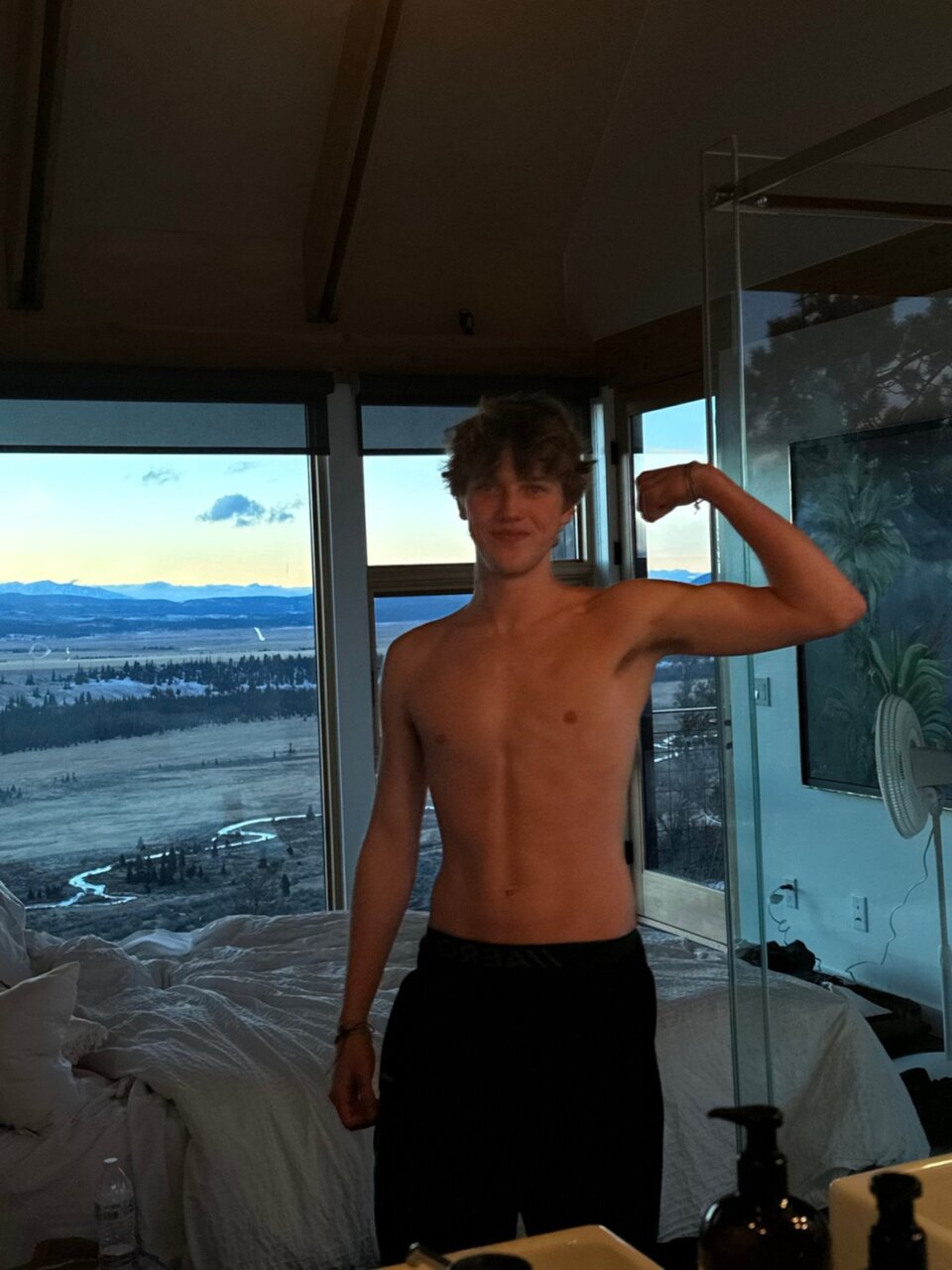 Karsenscott (@karsen.scott), OnlyFans creator