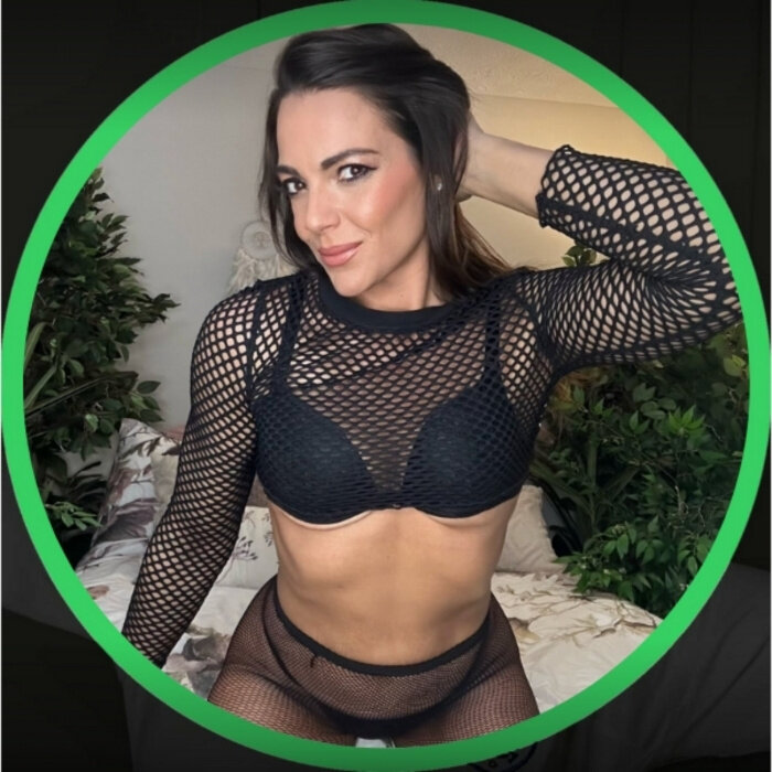 Katdxxx (@katd_xxx), OnlyFans creator