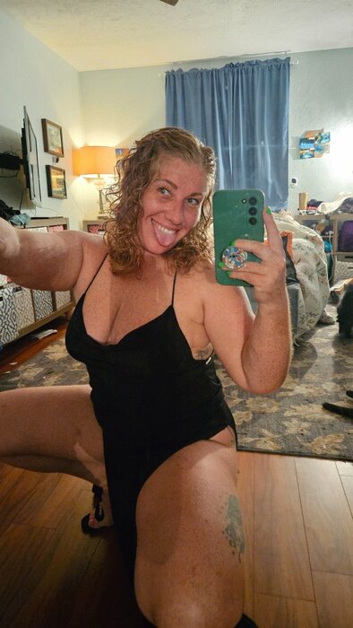 Katieb007 (@katieb007), OnlyFans creator