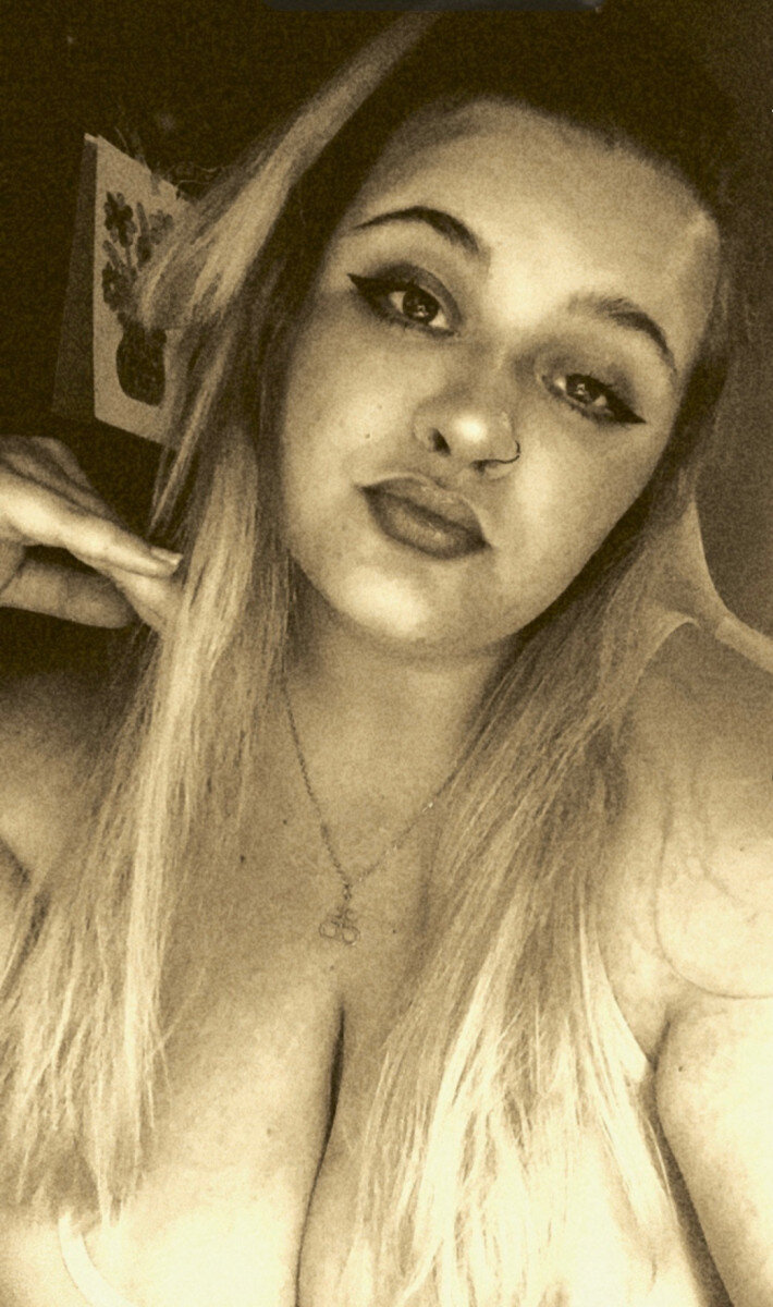 Katieekatevip (@katieekate_vip), OnlyFans creator