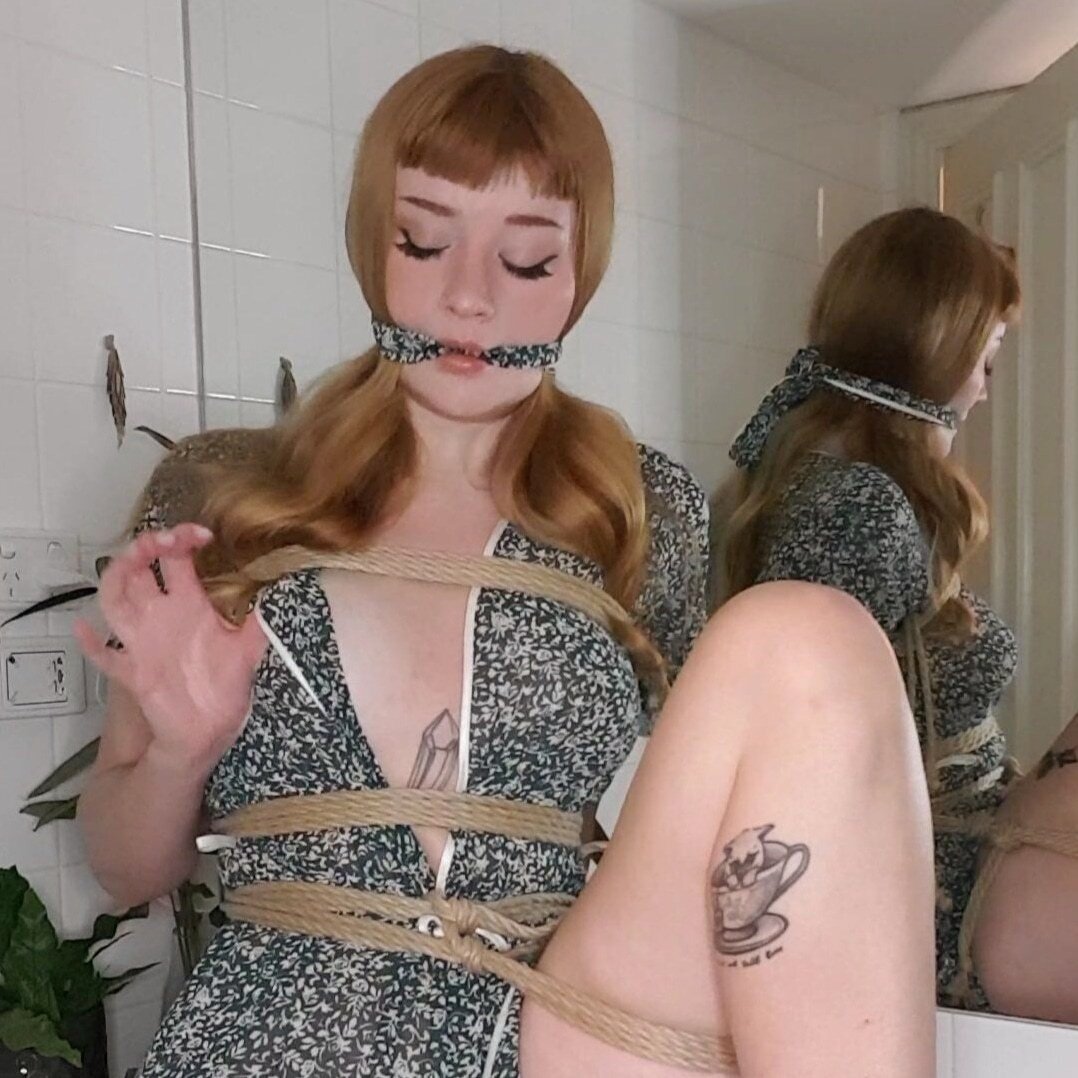 Katietieskitty (@katietieskitty), OnlyFans creator