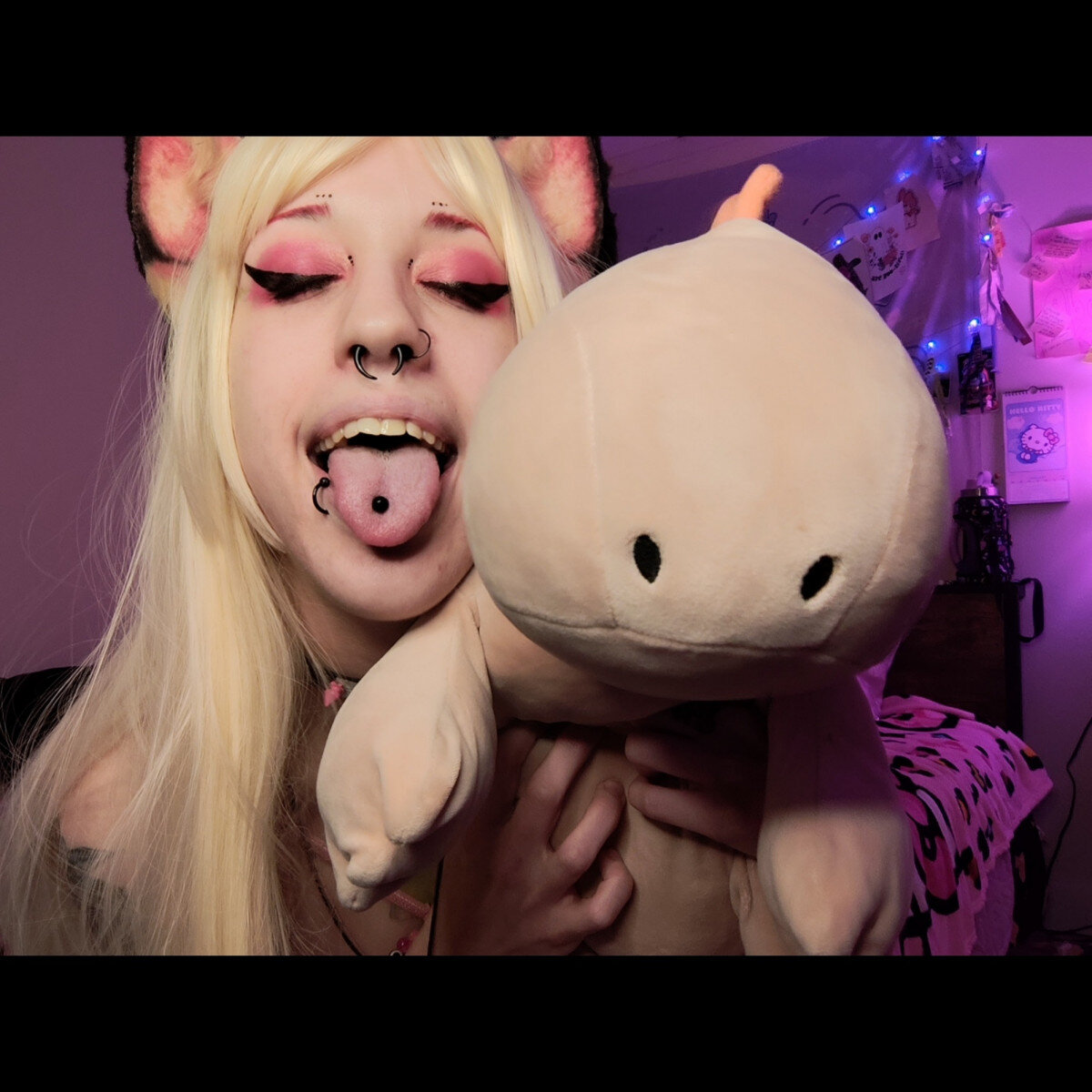Katwolff420 (@katwolff420), OnlyFans creator
