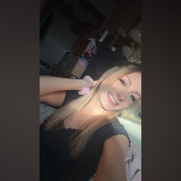 Kaykay19931218 (@kaykay19931218), OnlyFans creator