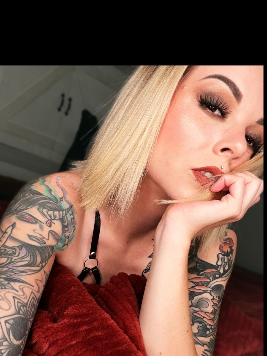 Kaylarosalie (@kaylarosalie), OnlyFans creator