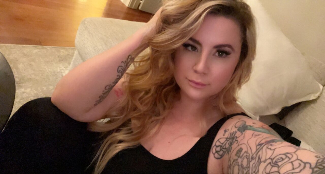 Kayleighisabella (@kayleighisabella), OnlyFans creator