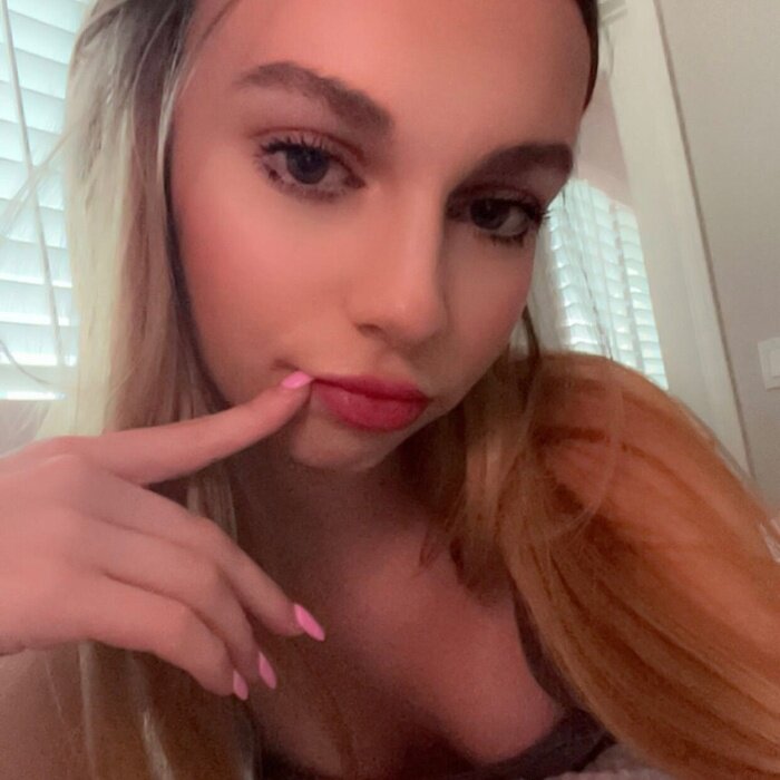 Kaylinnss1 (@kaylinnss1), OnlyFans creator