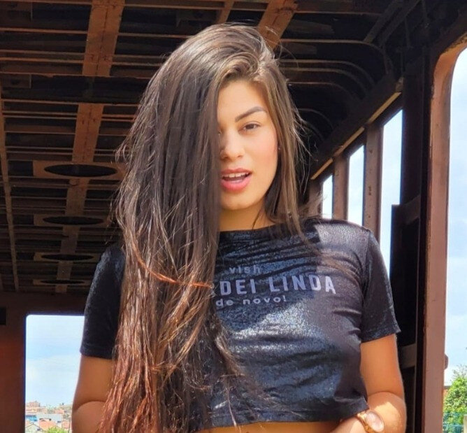 Kazakiluana (@kazakiluana), OnlyFans creator