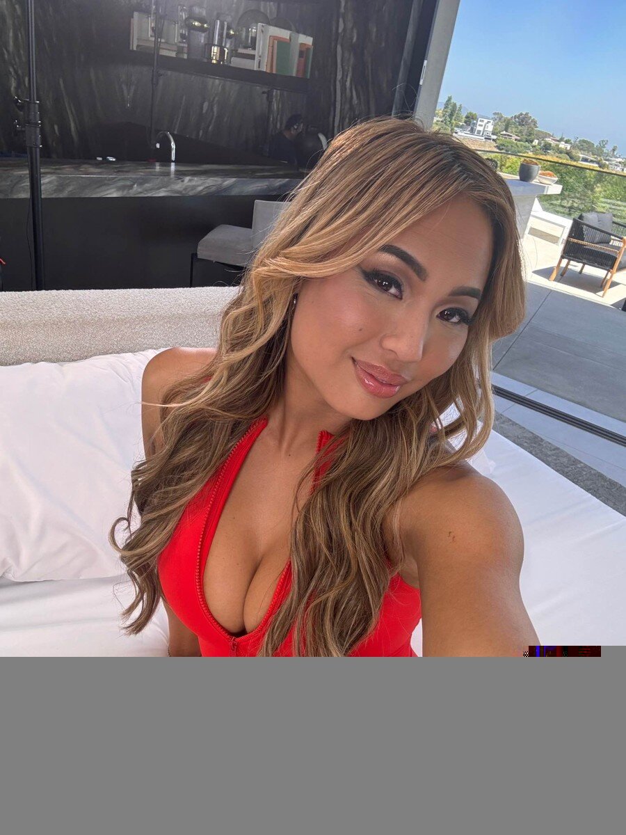 Kazumifree (@kazumifree), OnlyFans creator