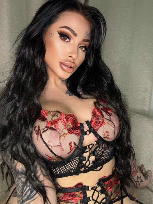 Kellyannex21 (@kellyannex21), OnlyFans creator