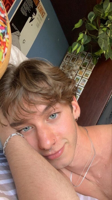 Kelvintwink (@kelvin_twink), OnlyFans creator