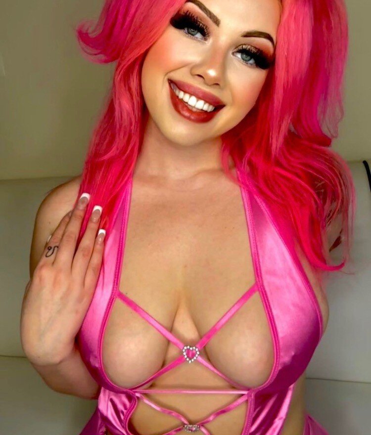 Kendellcakes (@kendellcakes), OnlyFans creator