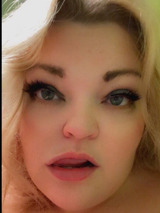 Kendrasummer (@kendrasummer), OnlyFans creator