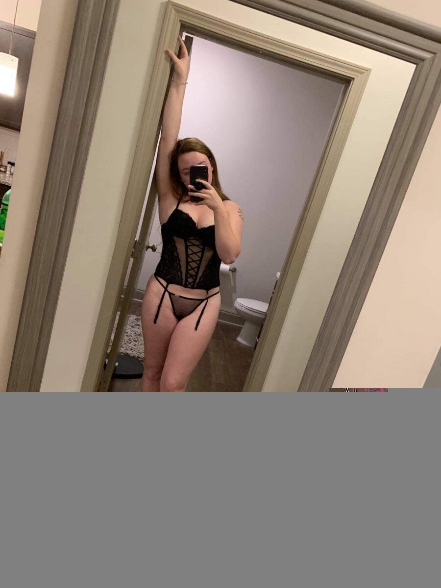Kenziebaby1 (@kenziebaby1), OnlyFans creator