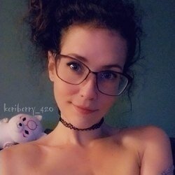 Keriberry420 (@keriberry_420), OnlyFans creator