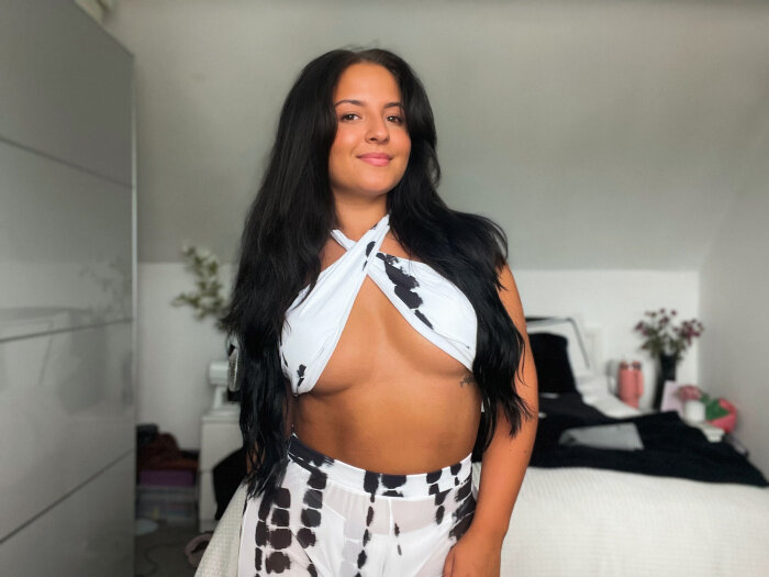 Kezwarwick (@kezwarwick), OnlyFans creator