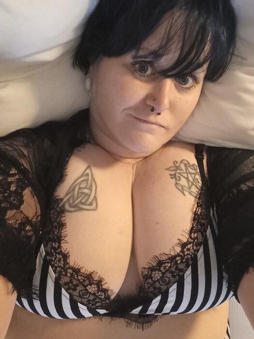 Khalika13premium (@khalika13_premium), OnlyFans creator