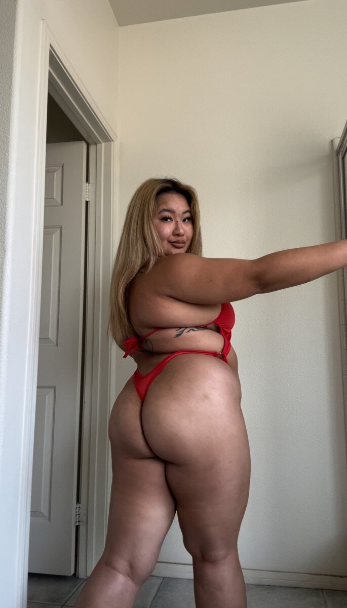Kharismascabaret (@kharismascabaret), OnlyFans creator