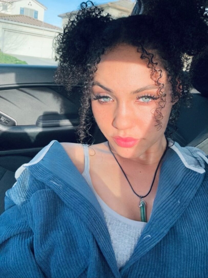 Kianakitana (@kianakitana), OnlyFans creator