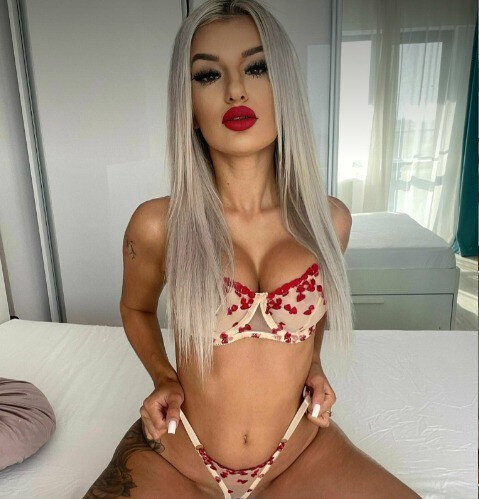 Kiaraferry (@kiaraferry), OnlyFans creator