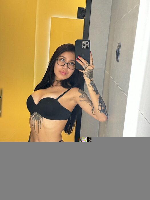 Kikikeyla (@kikikeyla), OnlyFans creator